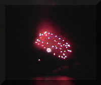 fireworks.jpg (28933 bytes)